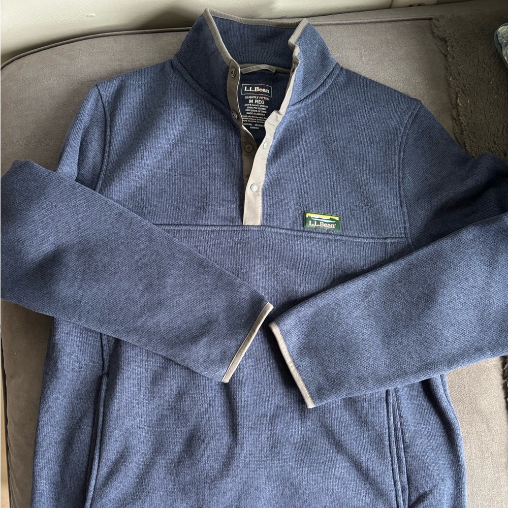 L.L. Bean Men’s pullover sweaterfleece